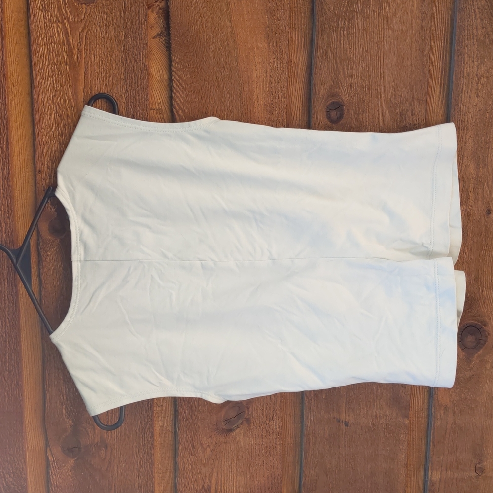 Patagonia Top - Picture 2 of 2